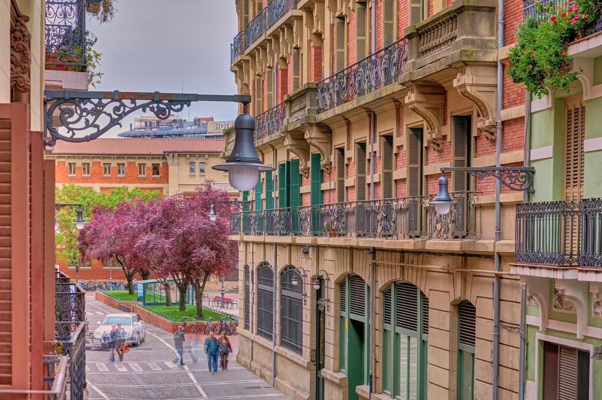 Centro Historico Exterior, Calle Nueva Dos Balcones Pamplona Ngoại thất bức ảnh